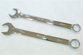 Zestaw 24 kluczy oczkowo-płaskich Gtools!